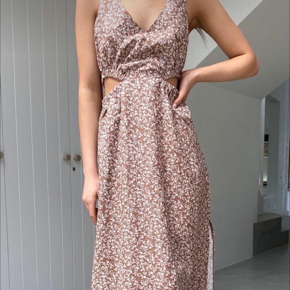 🛍️ Boho Side Cut Long Dress. Size - S - Picture 15 of 16